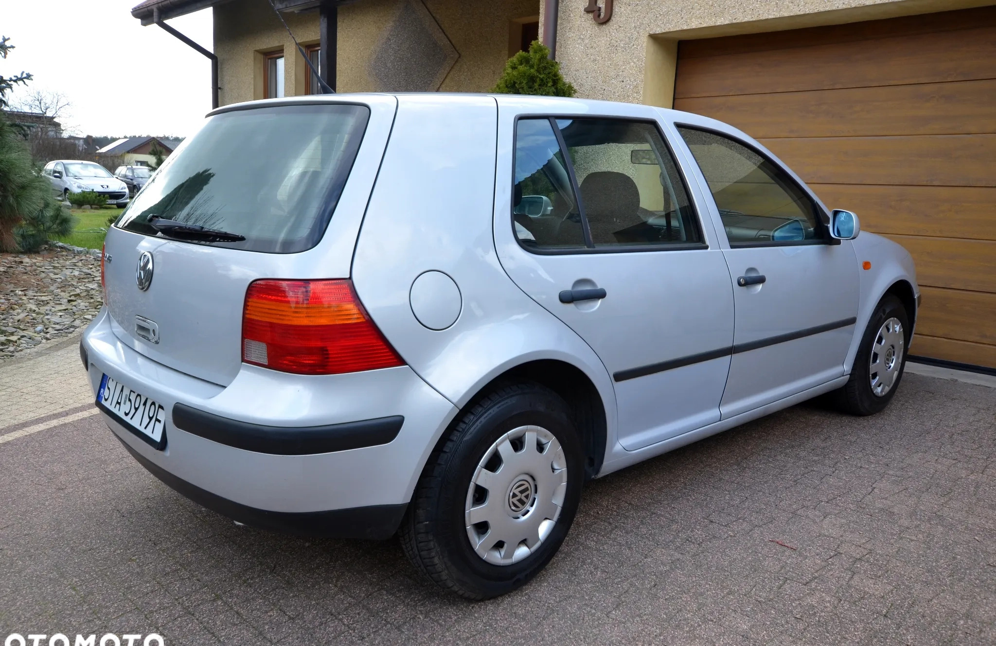 Volkswagen Golf cena 7700 przebieg: 220000, rok produkcji 1999 z Nowa Ruda małe 29